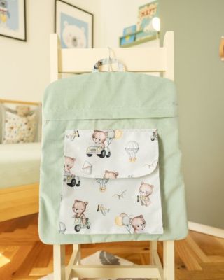 Prázdniny se bohužel chýlí ke konci a nový školní rok už pomalu klepe na dveře. Nezapomeňte na výbavu, kterou děti budou...